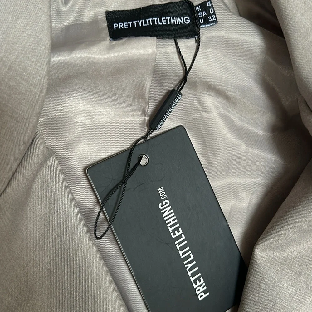 PrettyLittleThing womens taupe oversized sleeveless blazer vest 0 NWT suiting - Picture 7 of 8